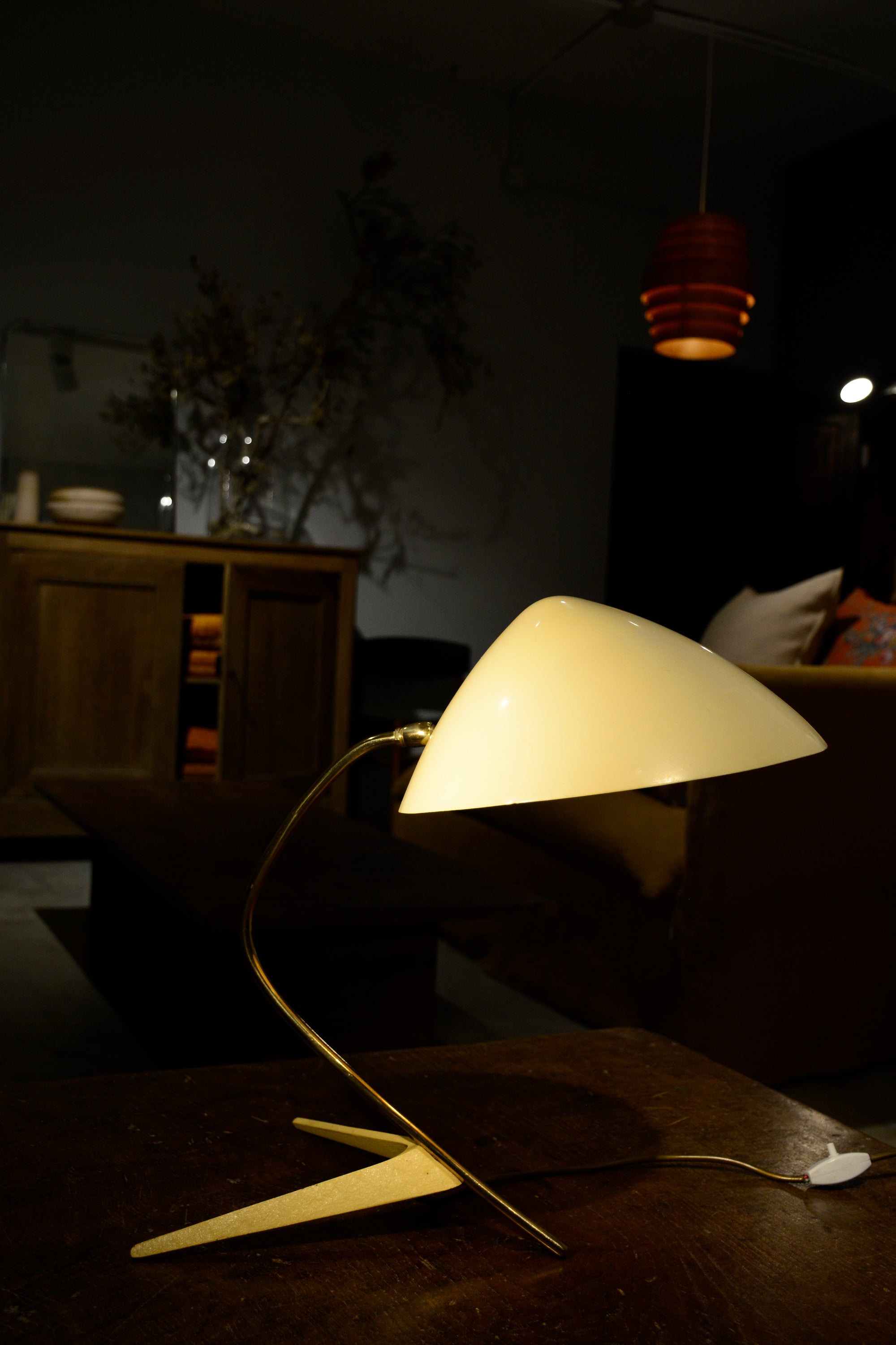 Lámpara modelo Tischleuchte  de Louis Kalff - Alemania años 50´s