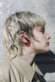 Ear cuff magma