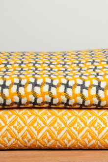 Mustard panel blanket