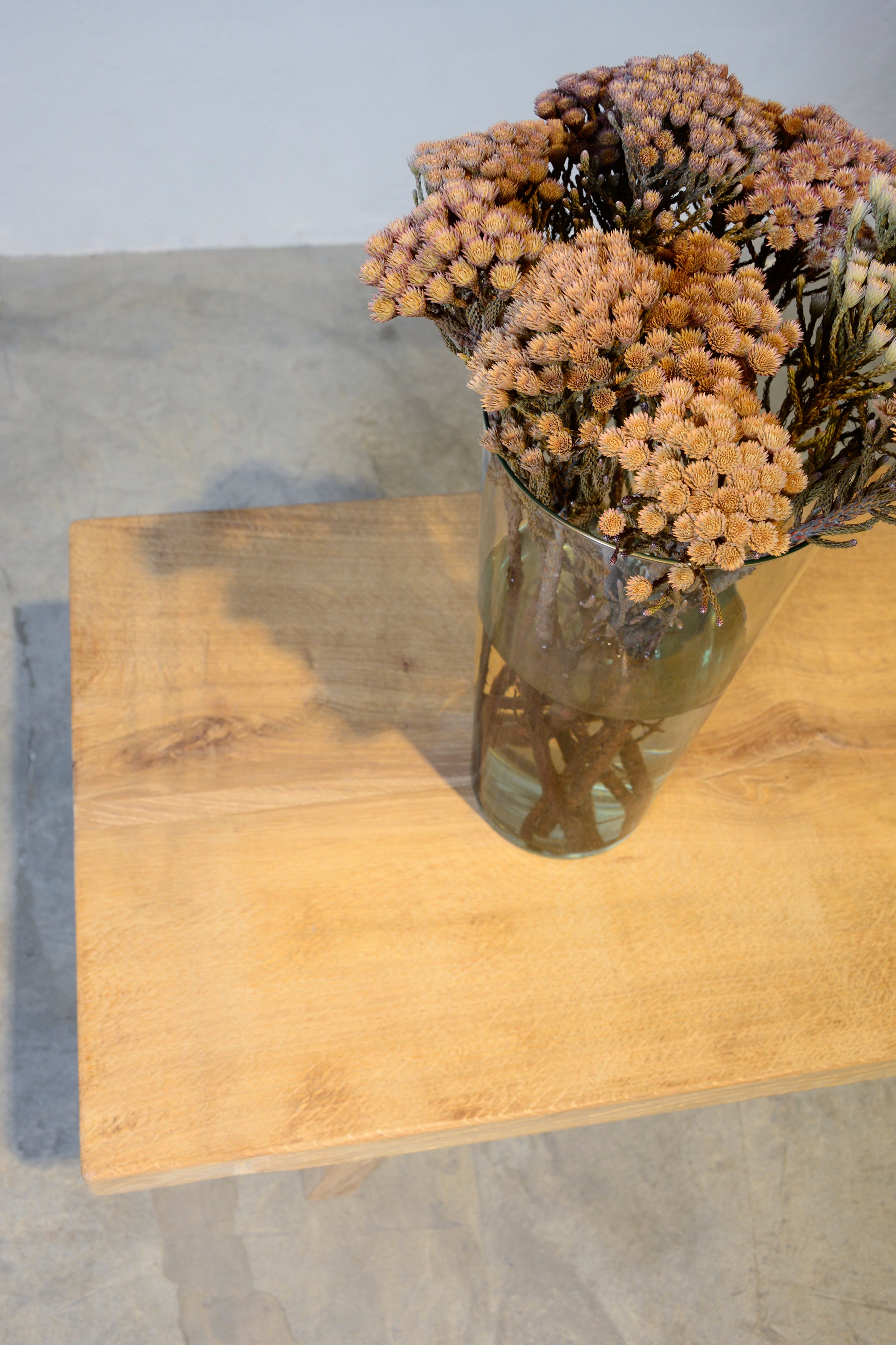 Oak coffee table 