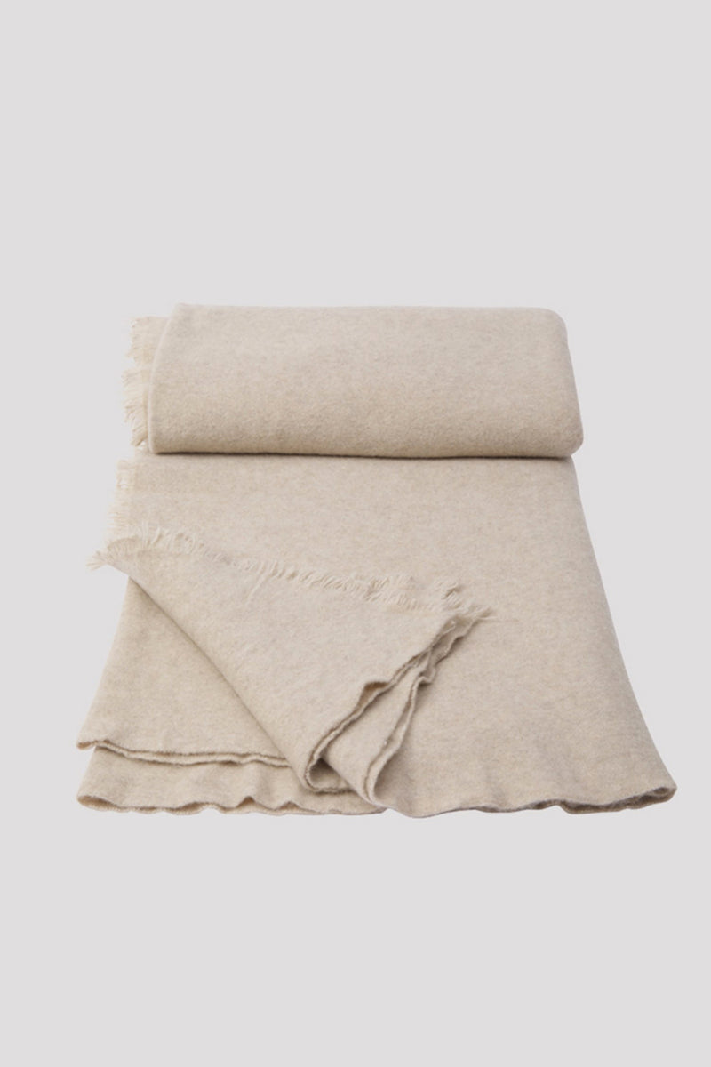 Undyed Tibetan cashmere blanket 