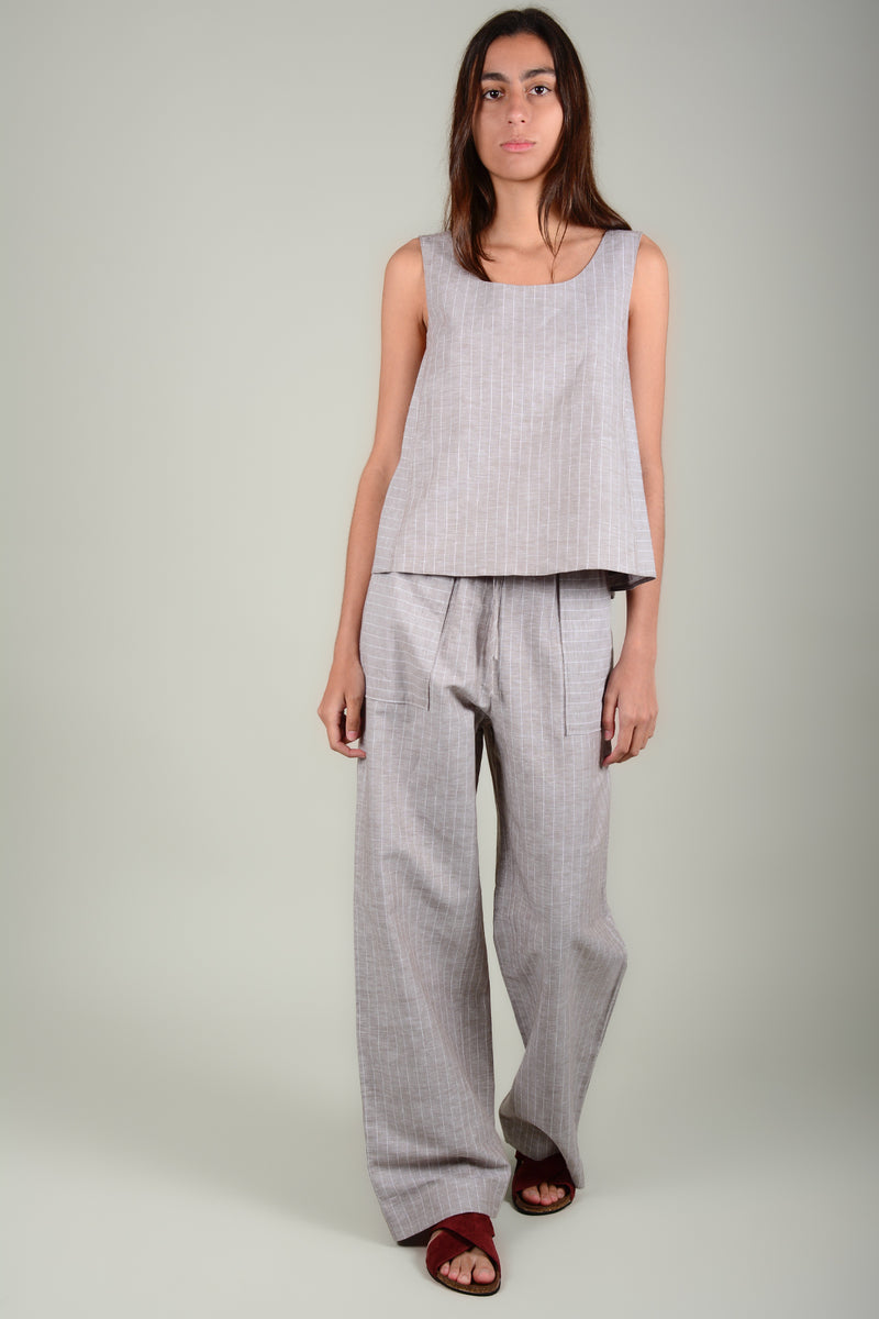 Pantalón diplomático