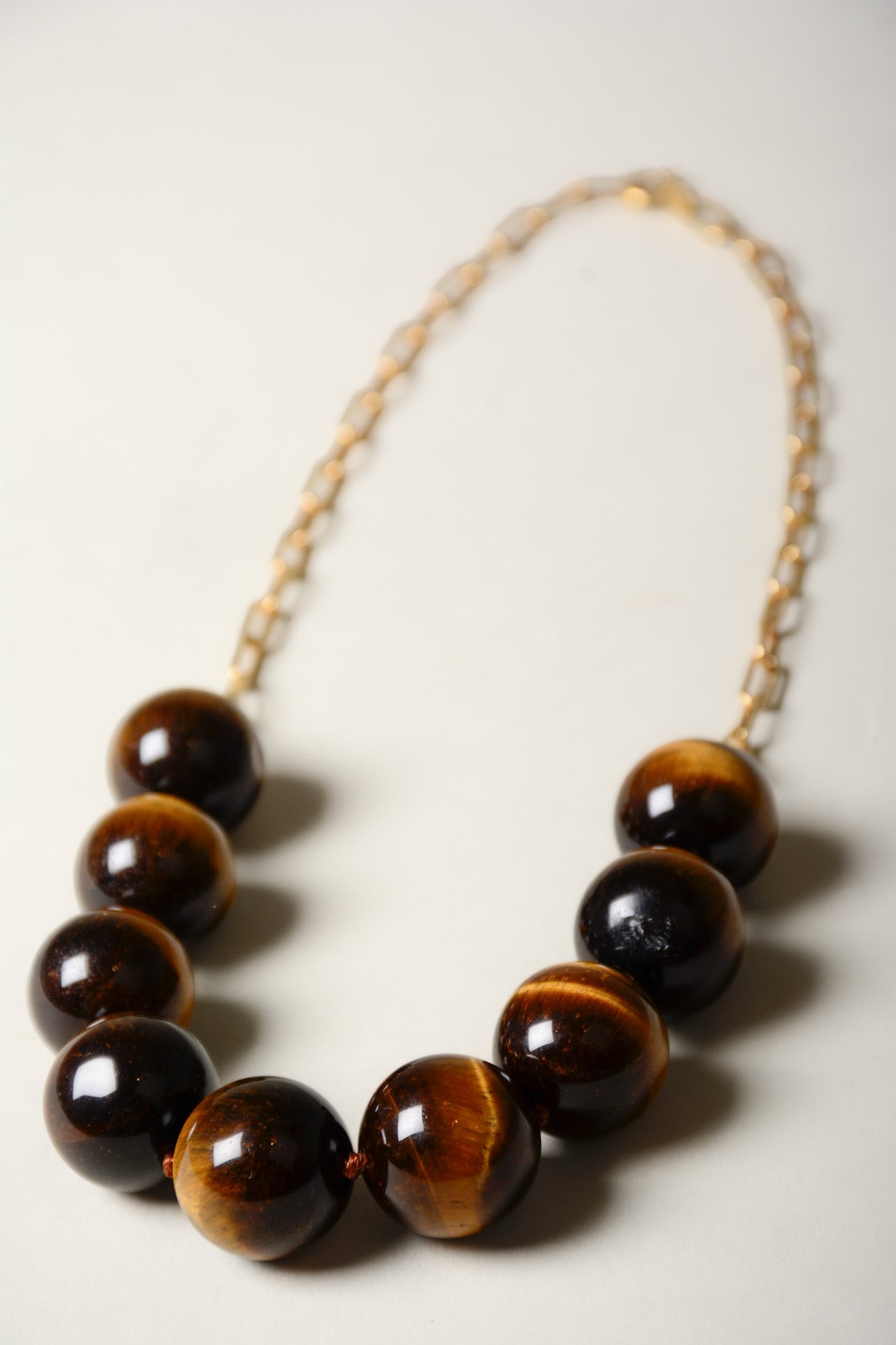 Collar ojo de tigre con cadena