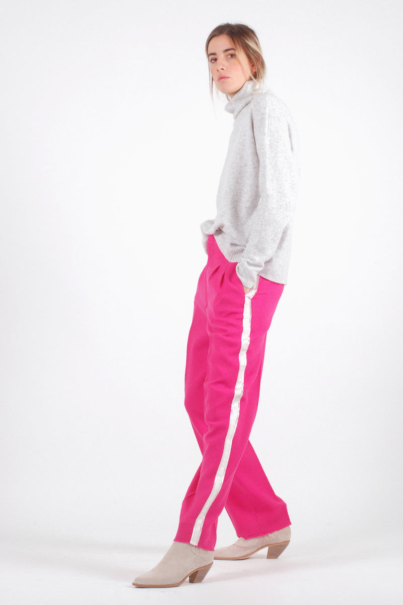 Fuchsia pants