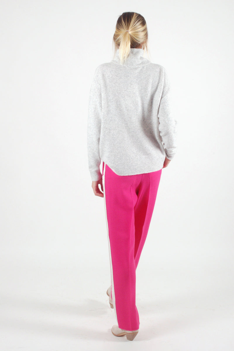 Fuchsia pants