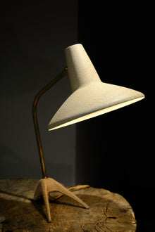 Lámpara Cosak Leuchten tripode de latón y panta años 50´s