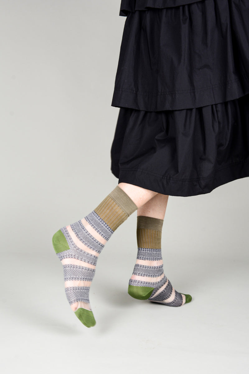 Calcetines franjas transparentes